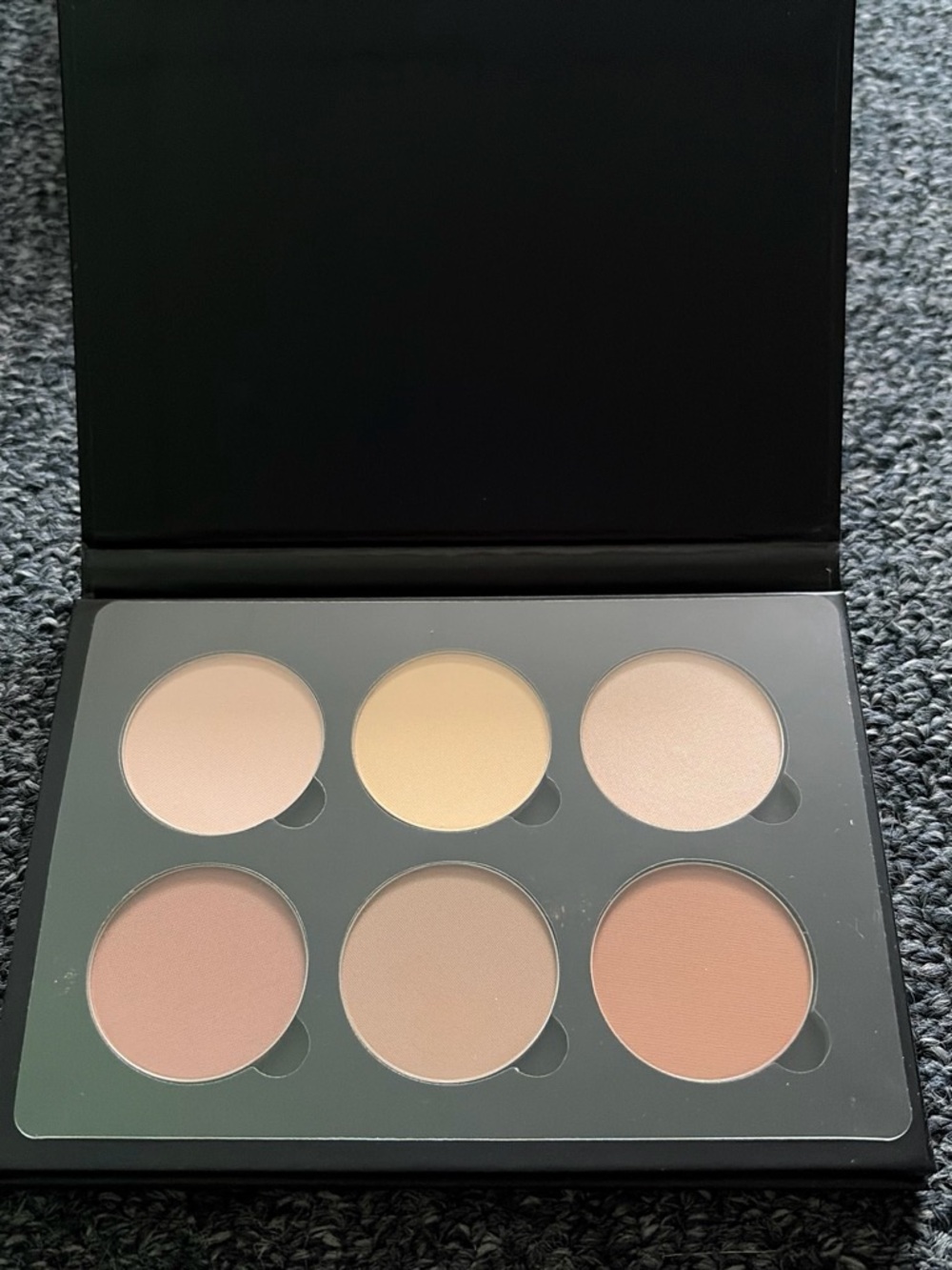 Anastasia Beverly Hills Fair to Medium Contour Palette - NEW